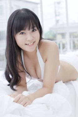 女学生处破外女出血视频